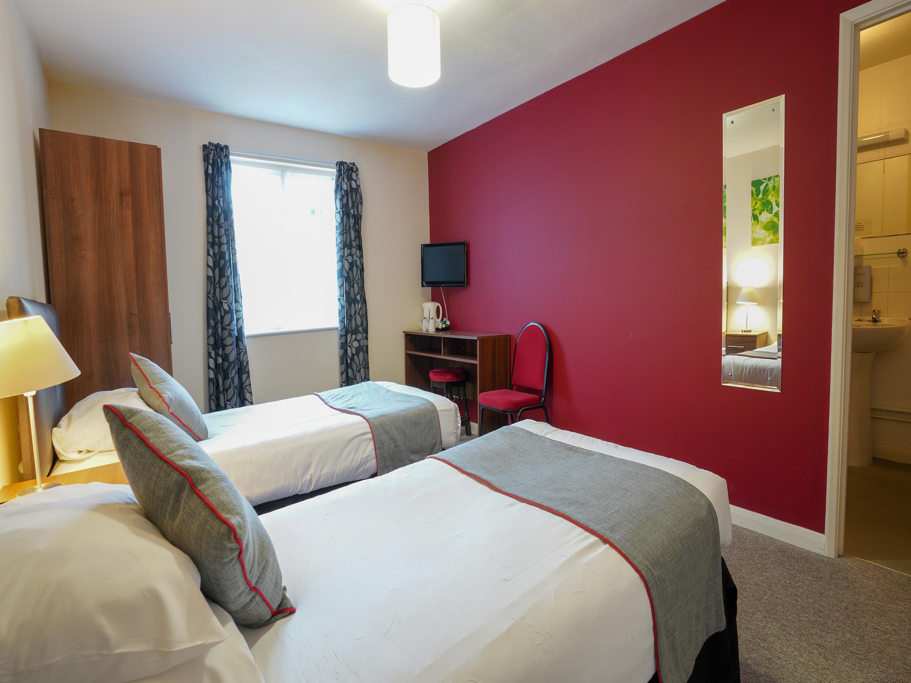 Oyo Shanklin Beach Hotel Eksteriør billede