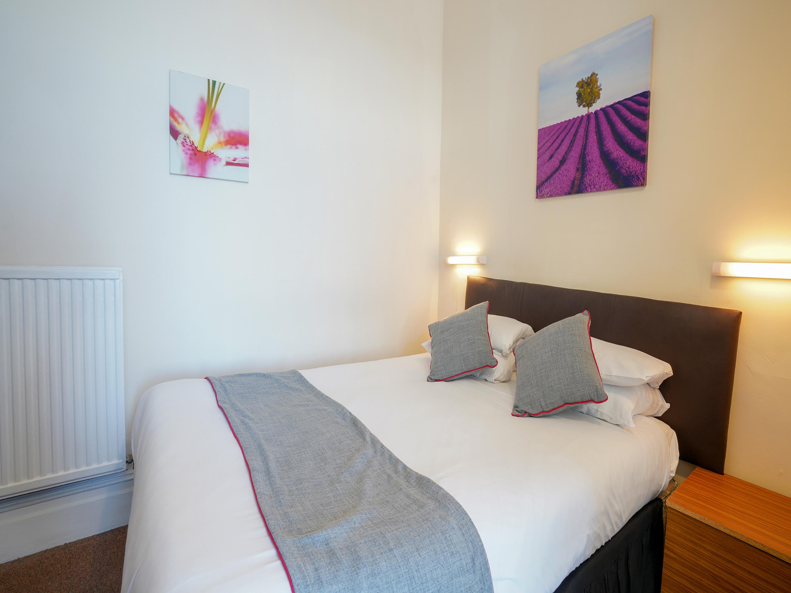 Oyo Shanklin Beach Hotel Eksteriør billede