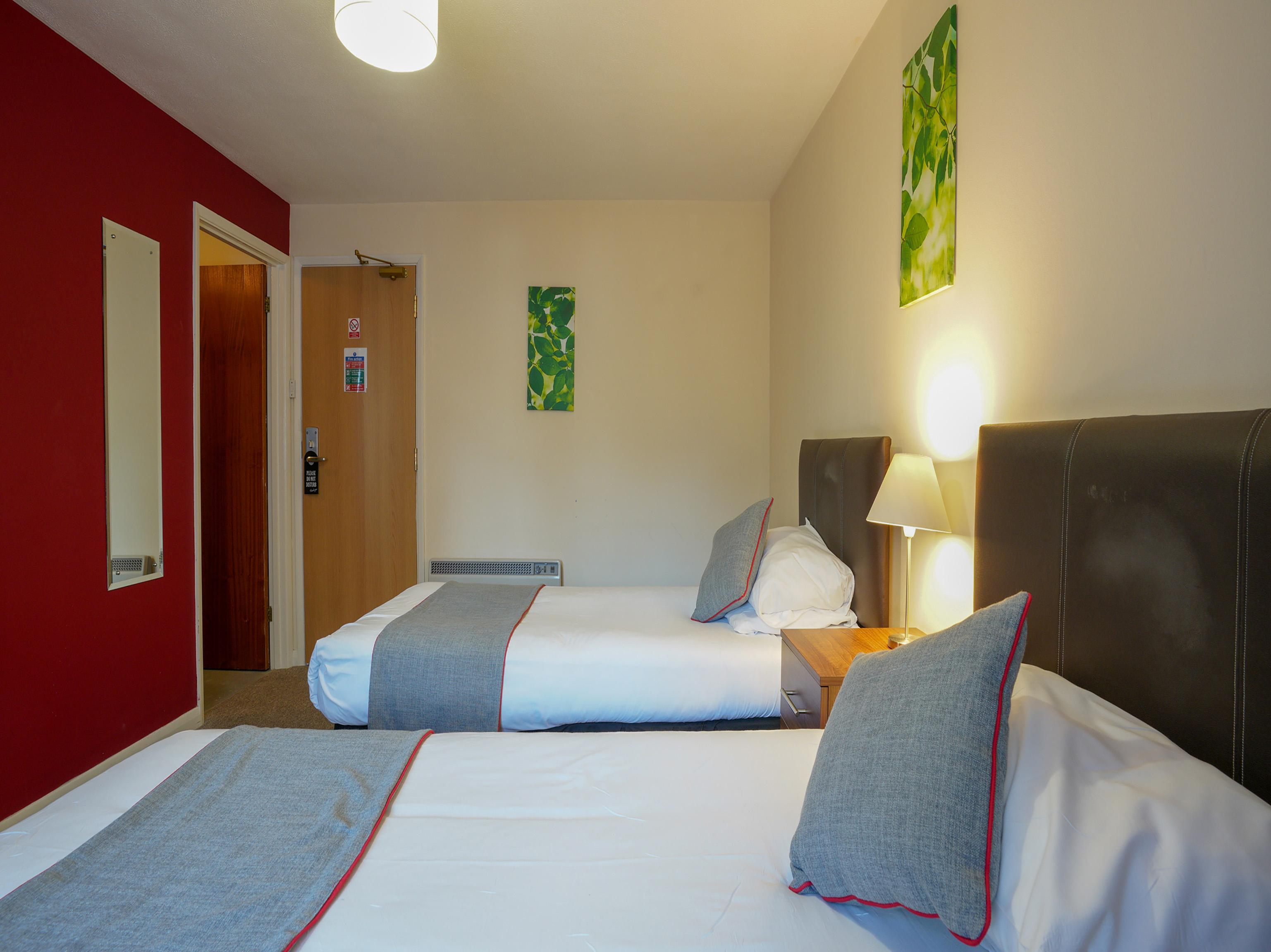 Oyo Shanklin Beach Hotel Eksteriør billede